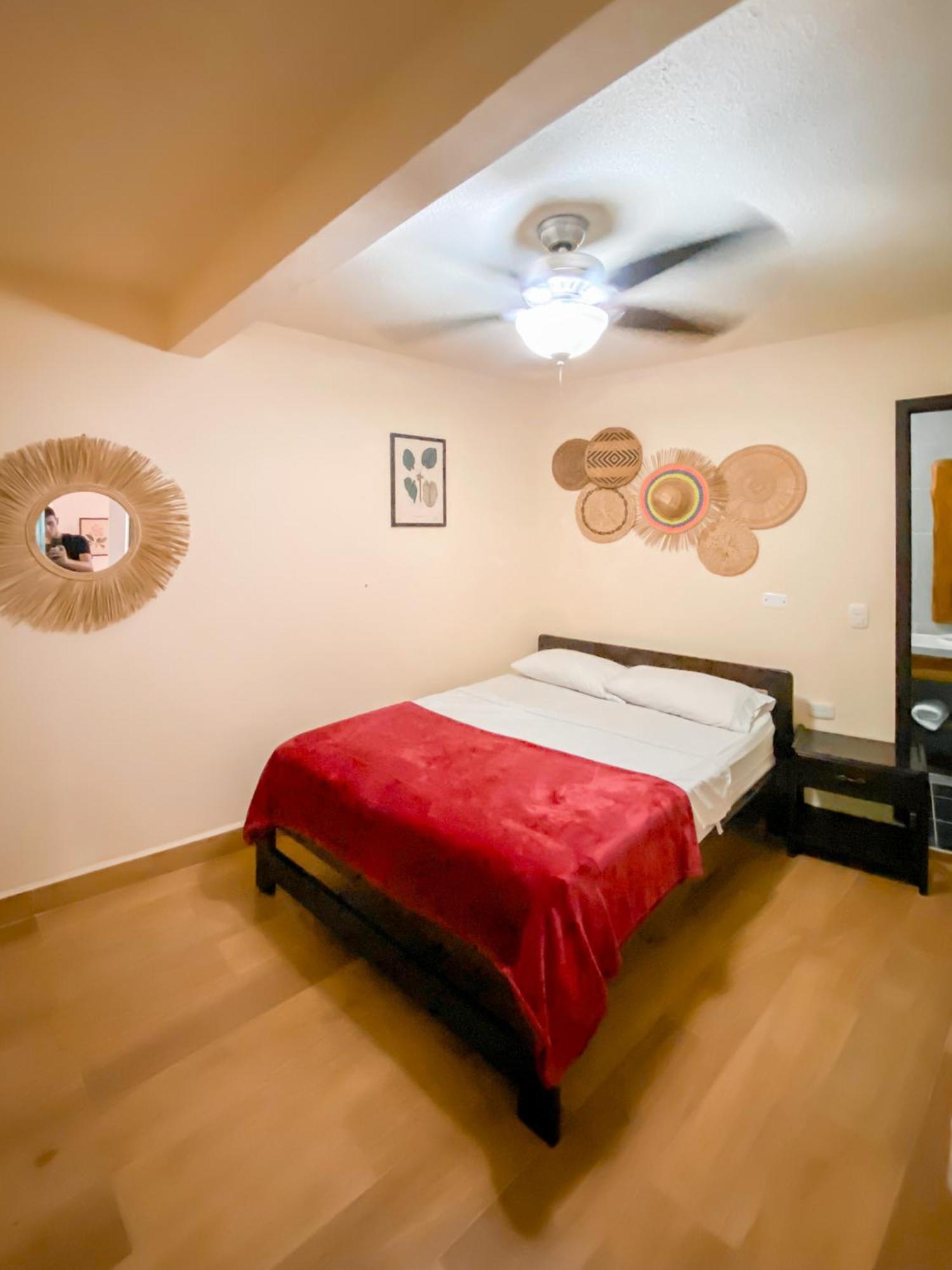 La Rosa Nautica Hostel Guaduas Room photo